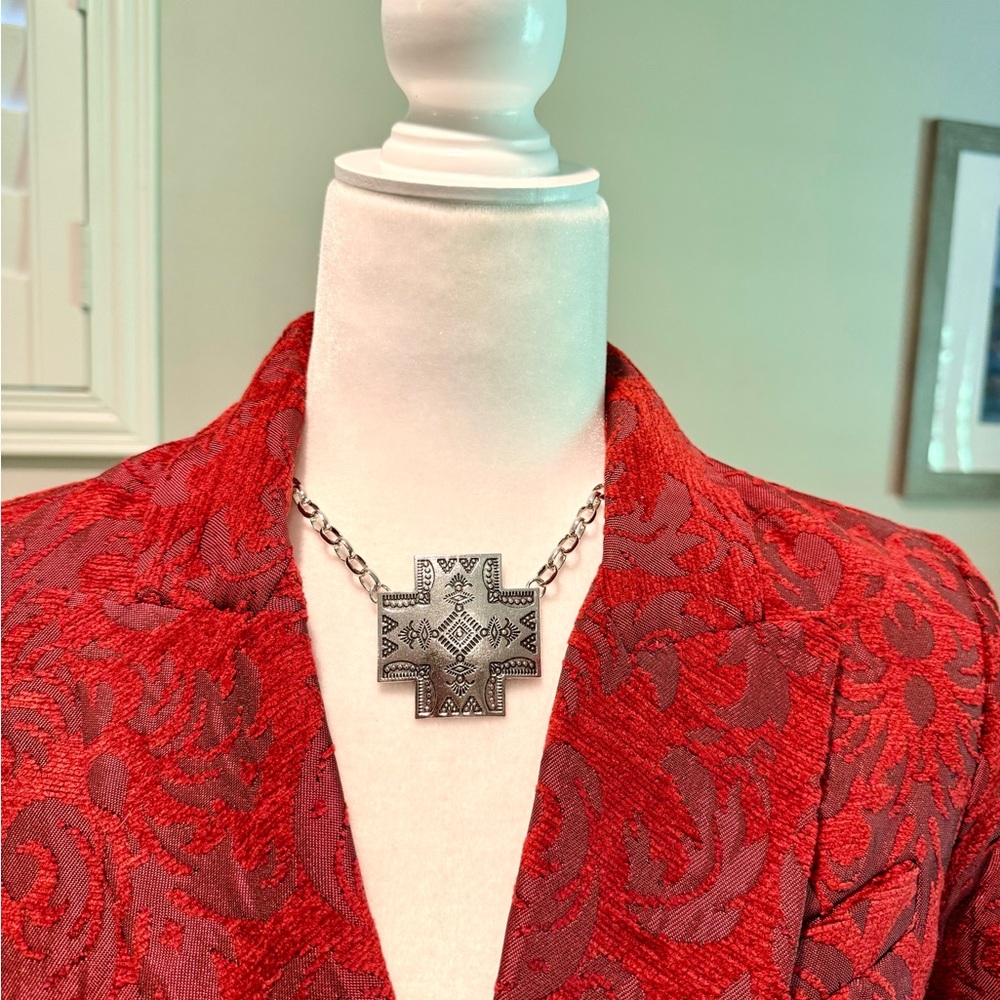 Silver Pendant Necklace